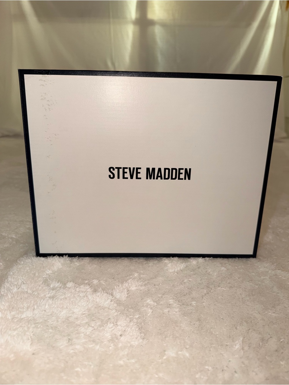 ✨ Steve Madden ✨ shoe box
